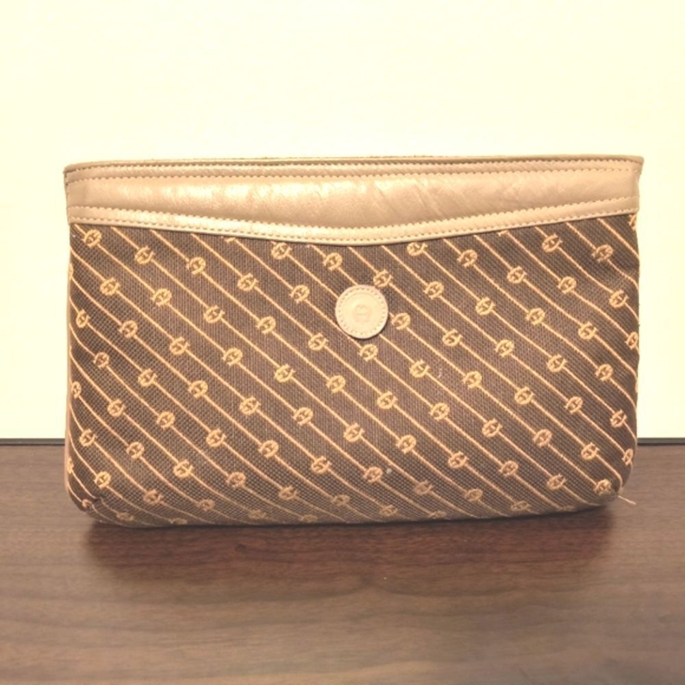 Etienne Aigner Vintage Clutch - Picture 7 of 11